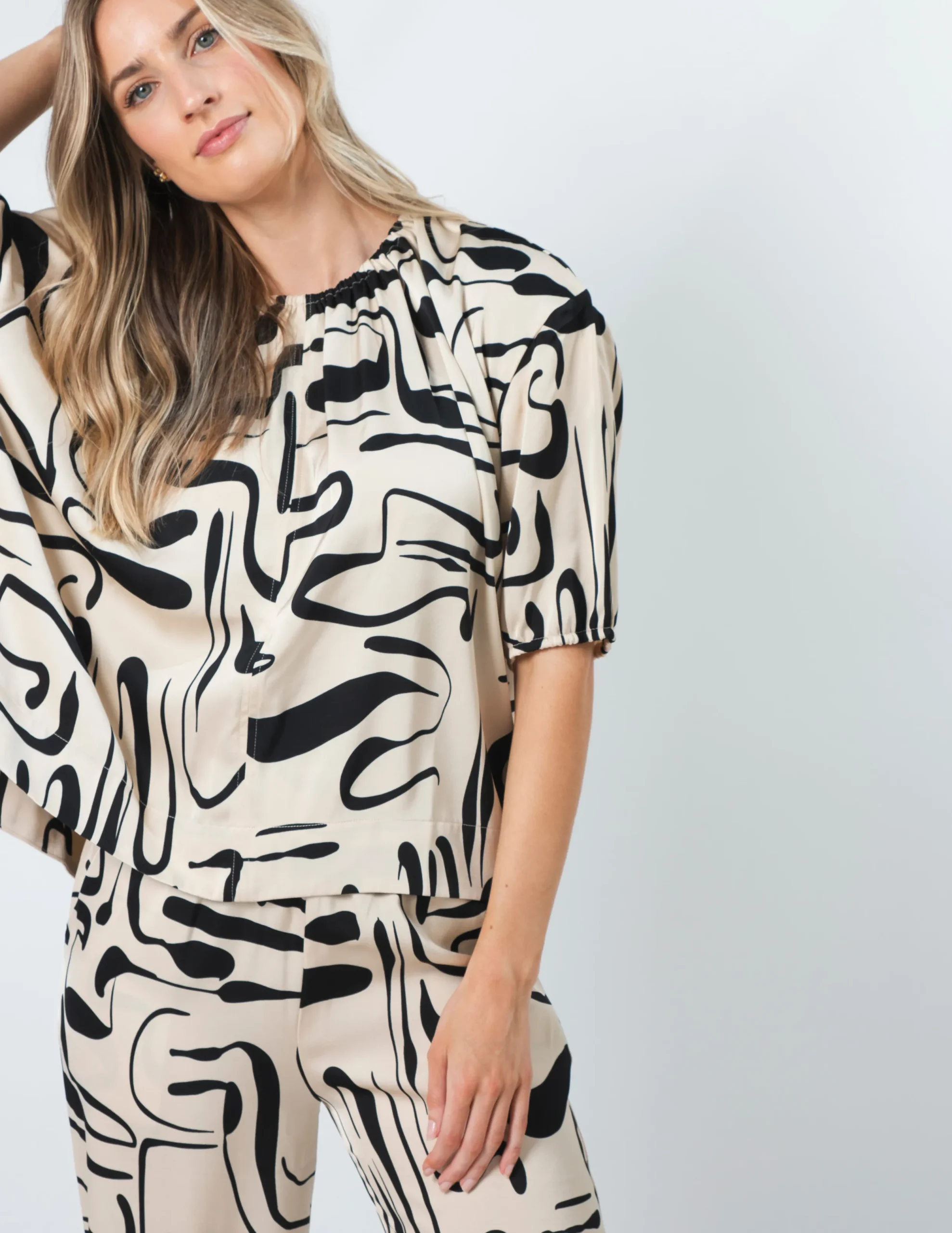 Anya Top - Painterly Geo