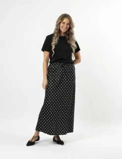 Avalon Skirt - Black Pearl