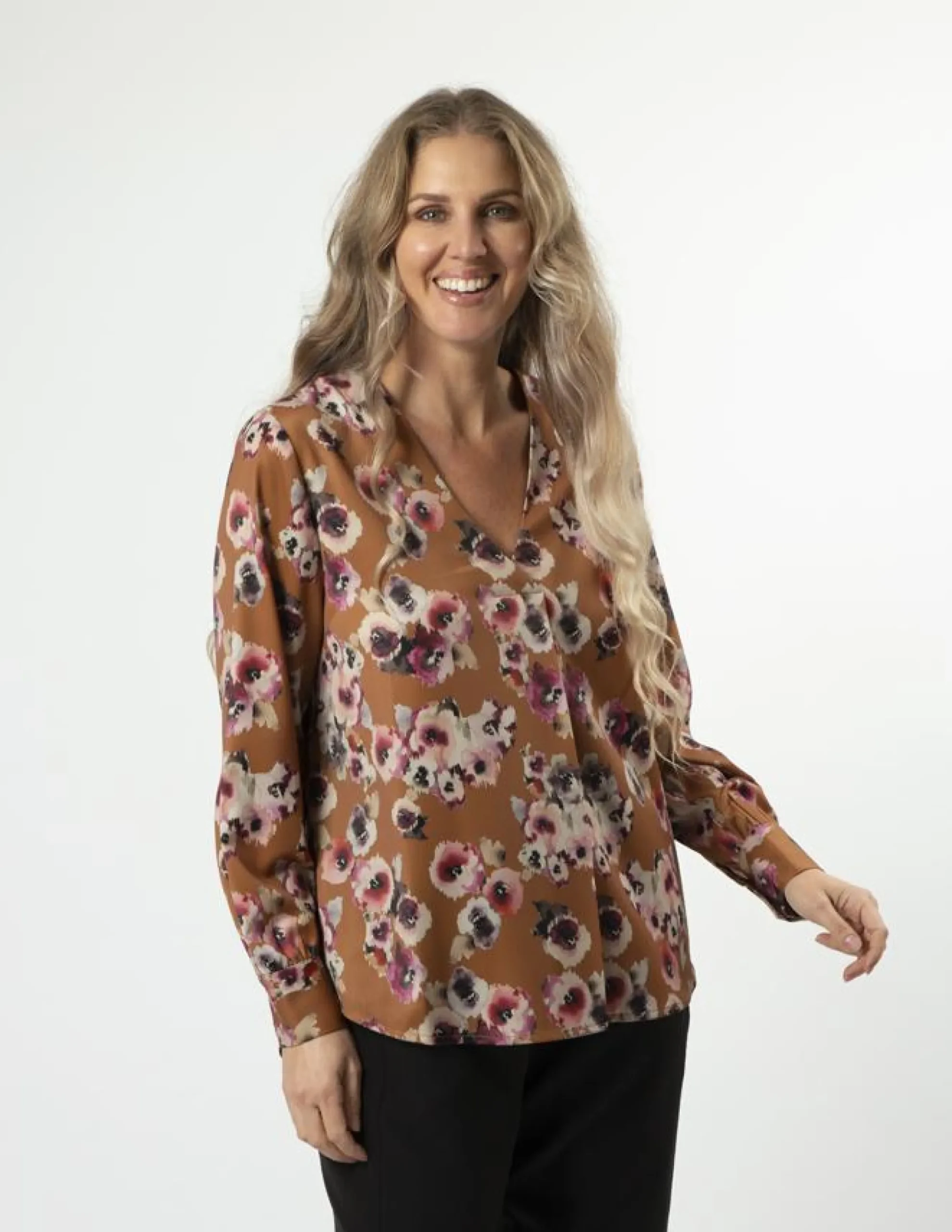 Cara Blouse - Blurred Blooms Rust