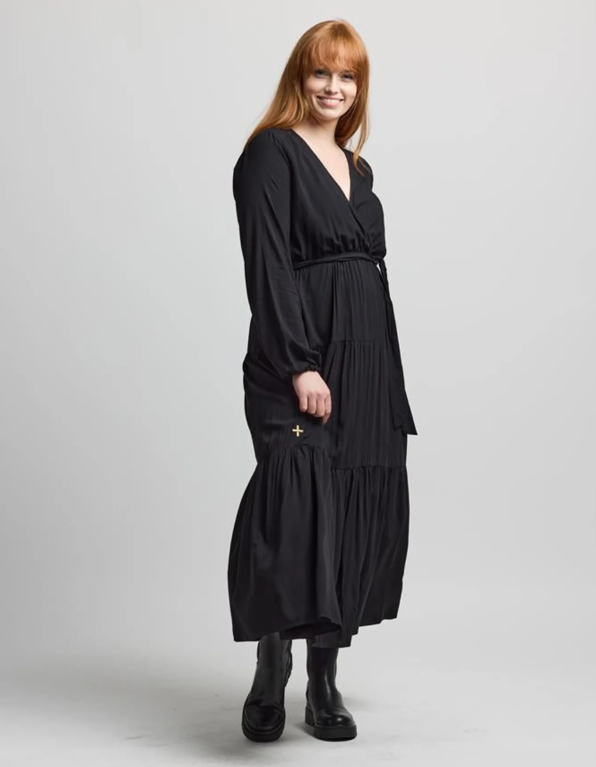 Carlylse Dress - Black