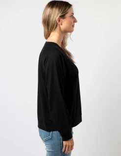 Everyday Sweater - Black Queen of Hearts