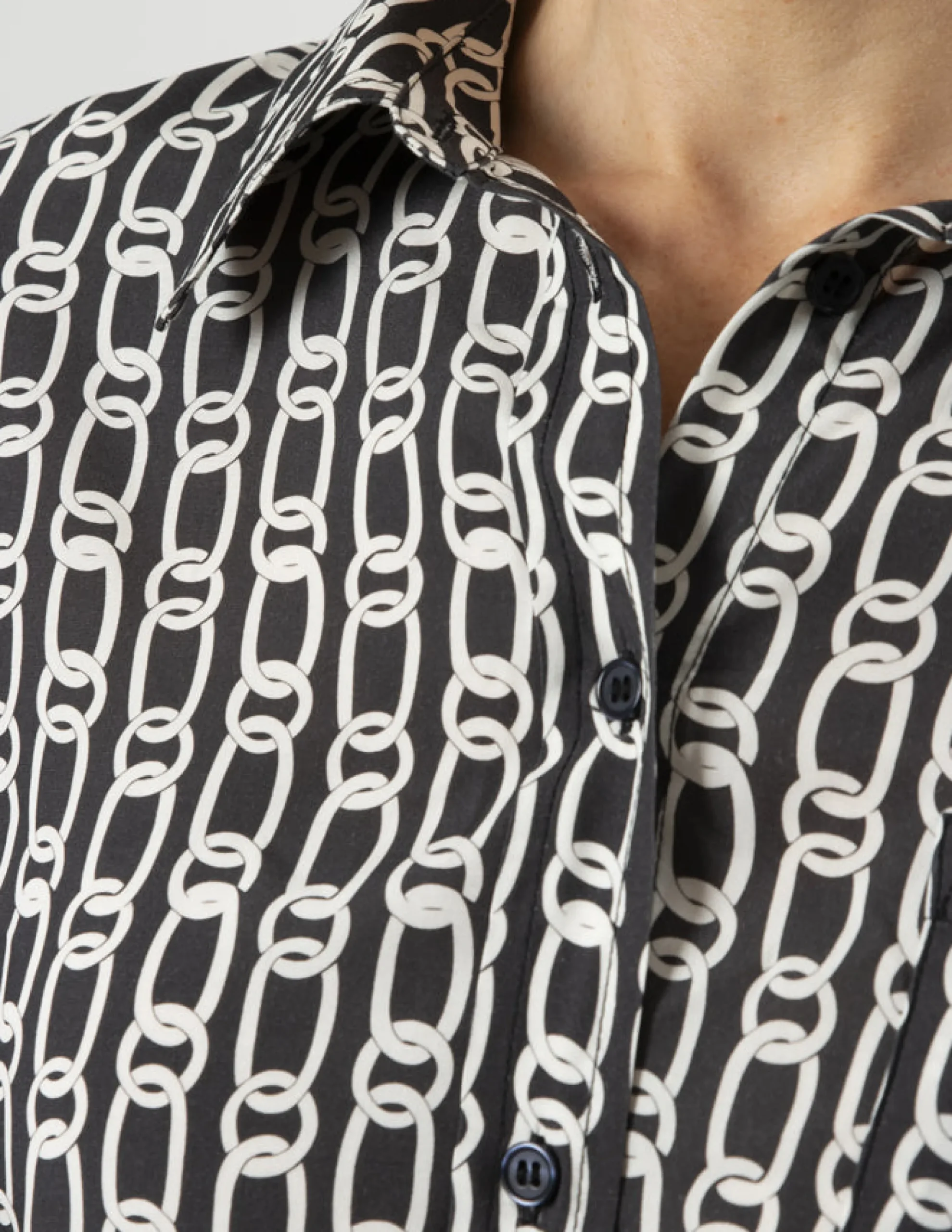 Flynn Shirt - Chains