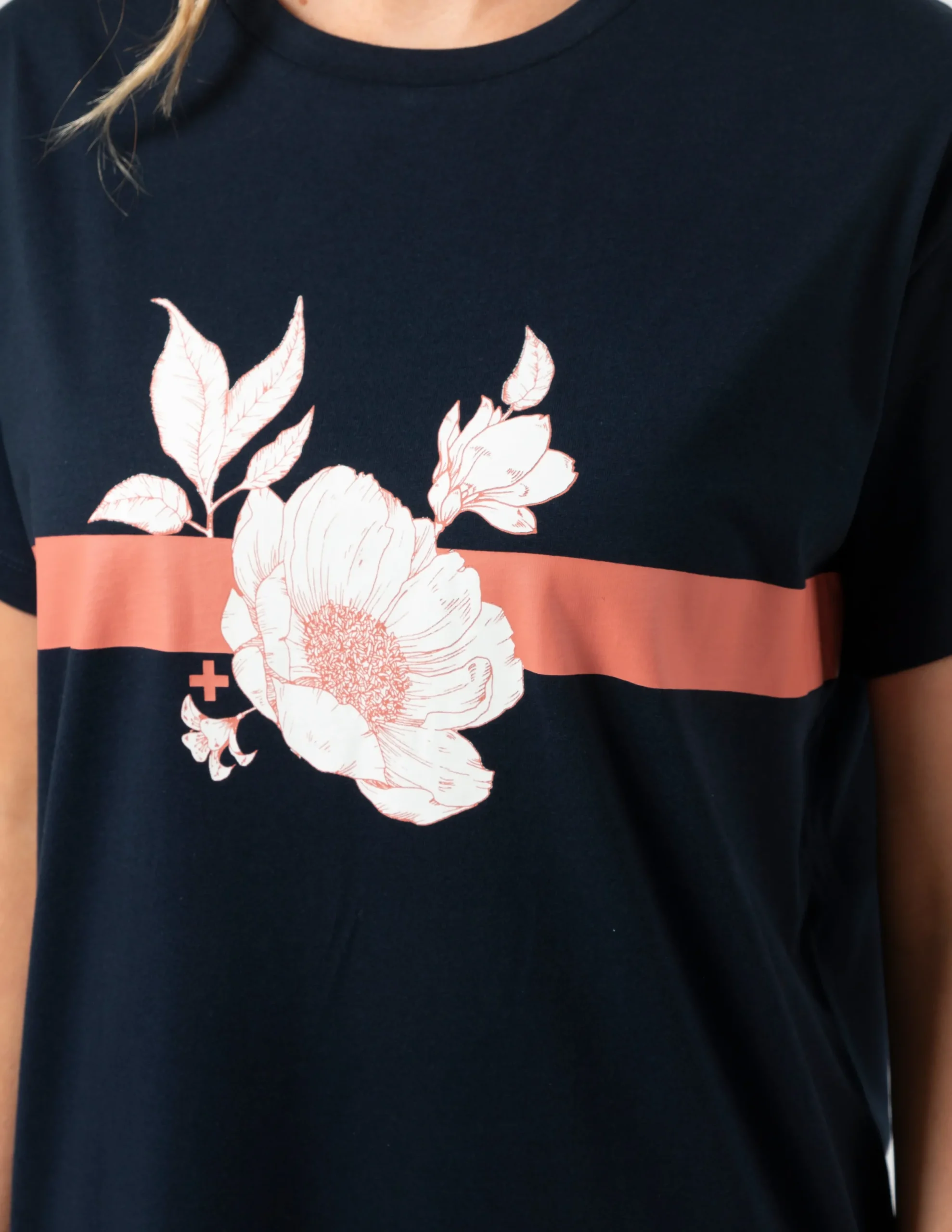 Maxie T-Shirt Dress - Navy Rose Floral