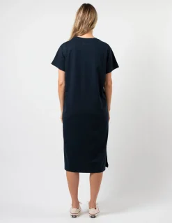 Maxie T-Shirt Dress - Navy Rose Floral