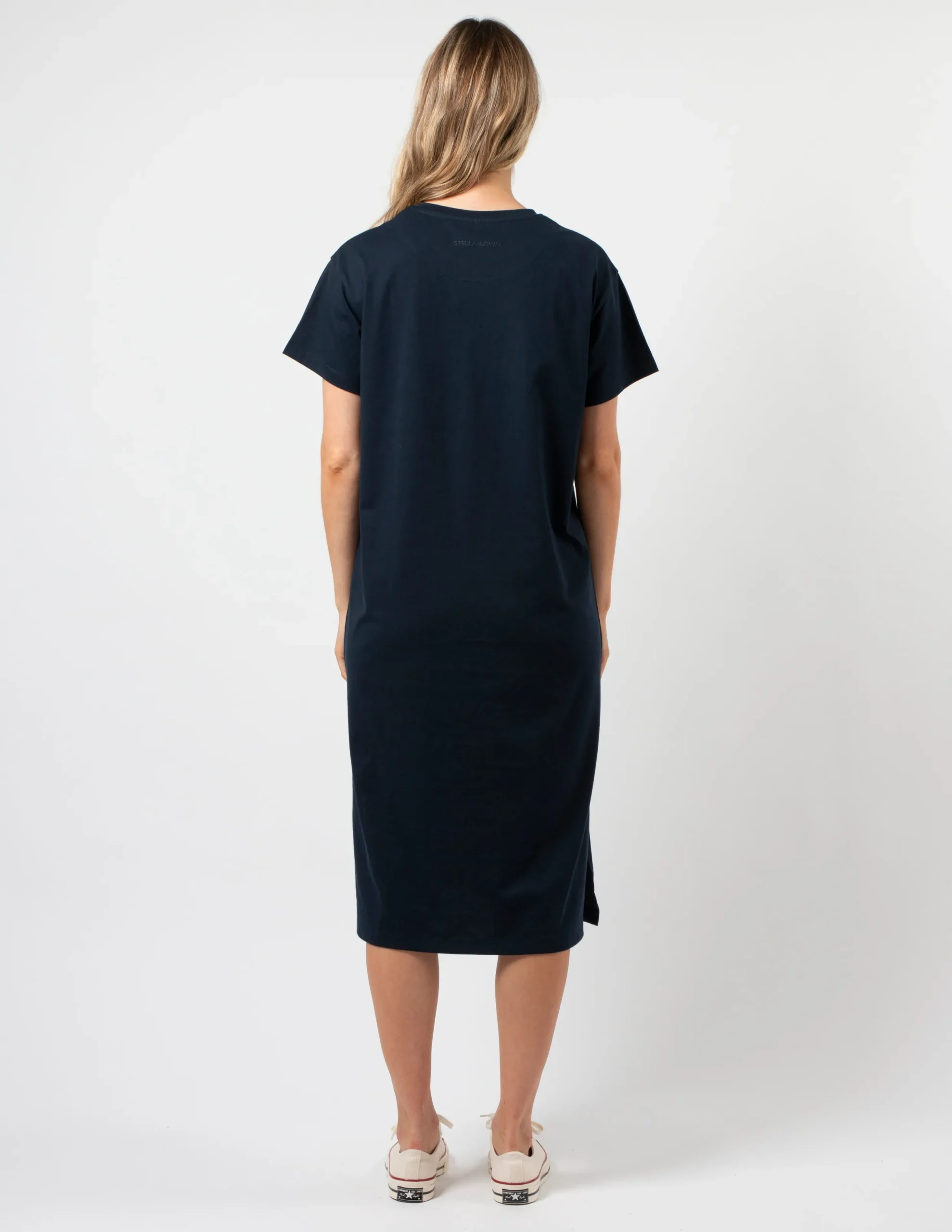 Maxie T-Shirt Dress - Navy Rose Floral