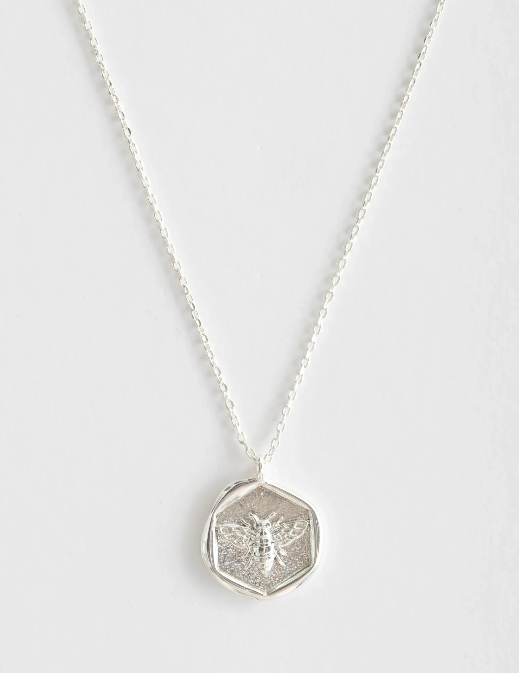 Necklace Honey Bee - Silver