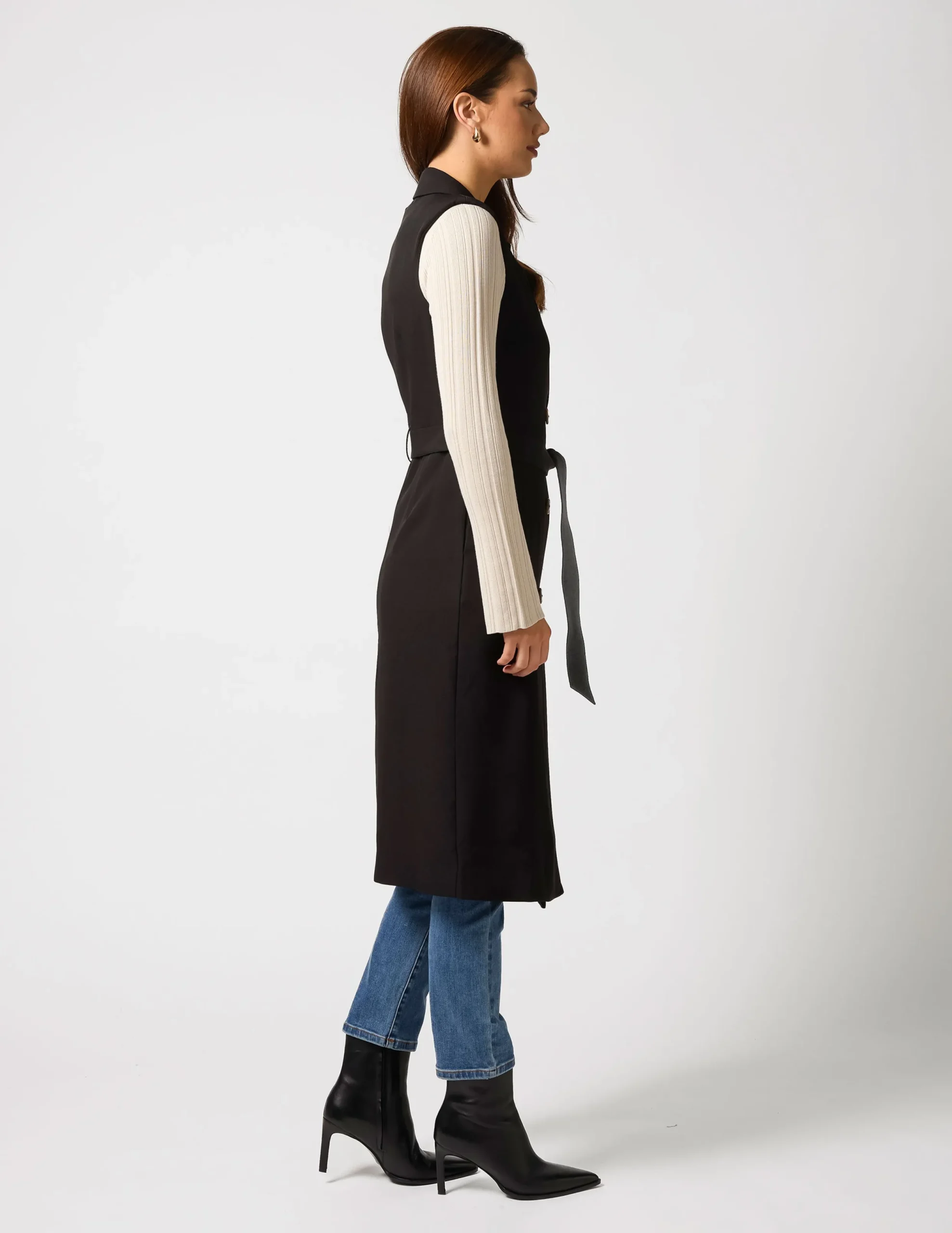 Plum Coat - Black