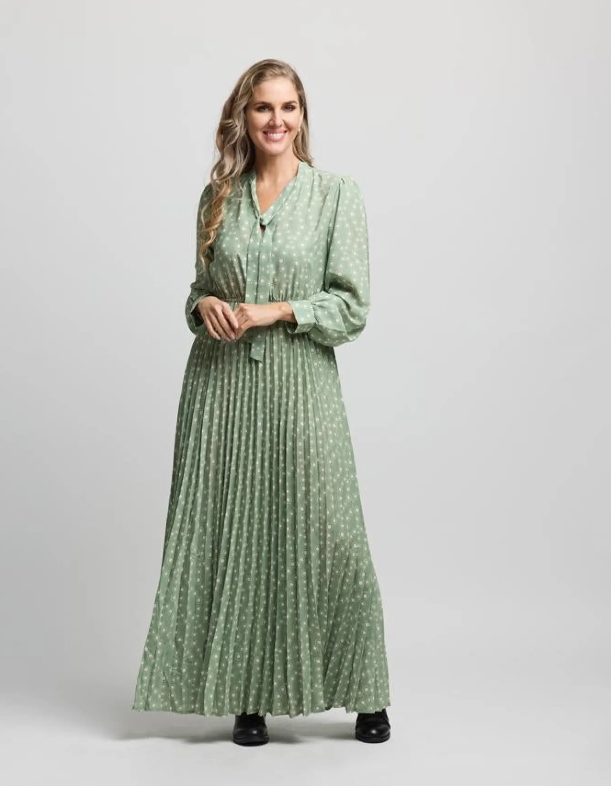 Rivington Dress - Sage Daisy