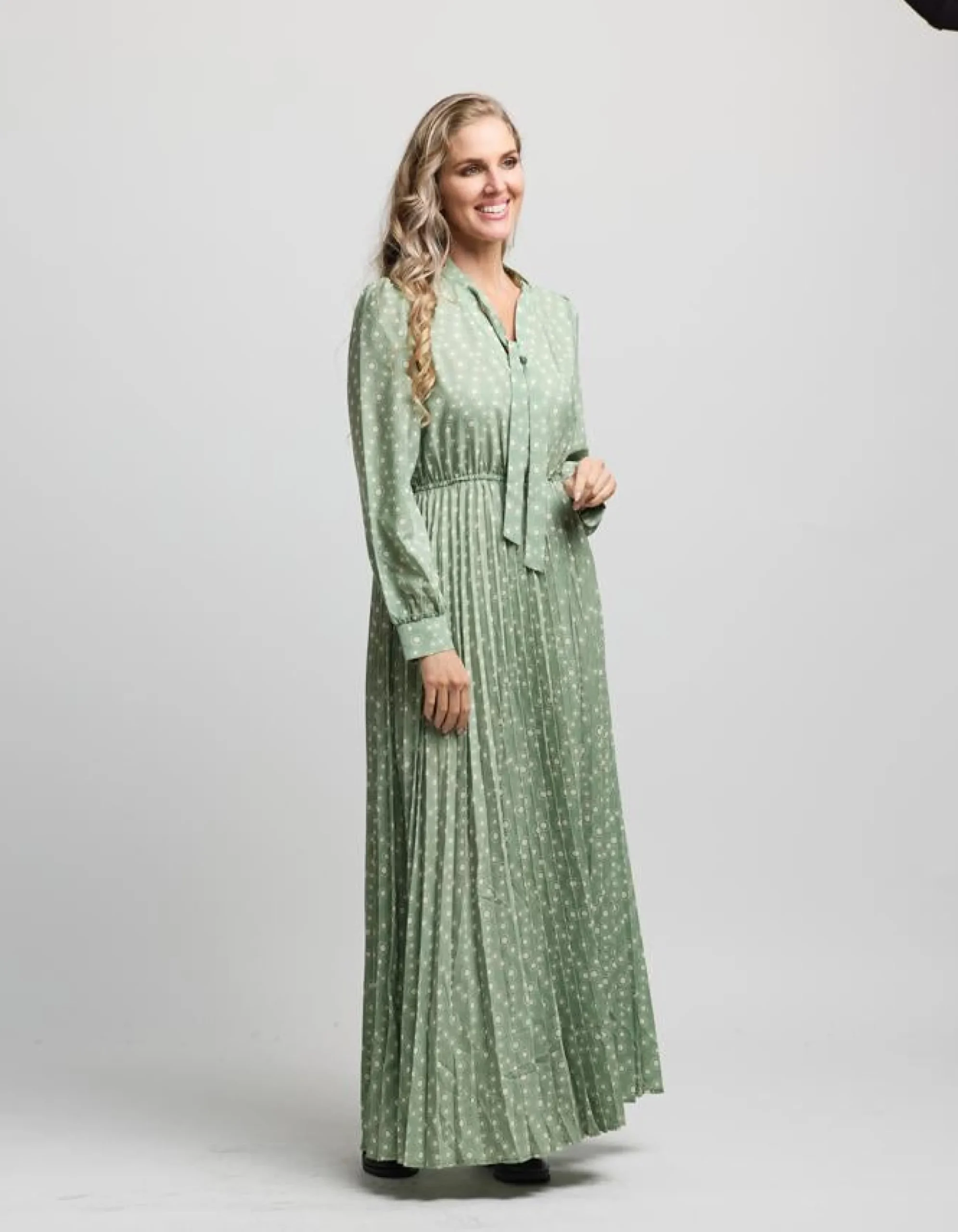 Rivington Dress - Sage Daisy
