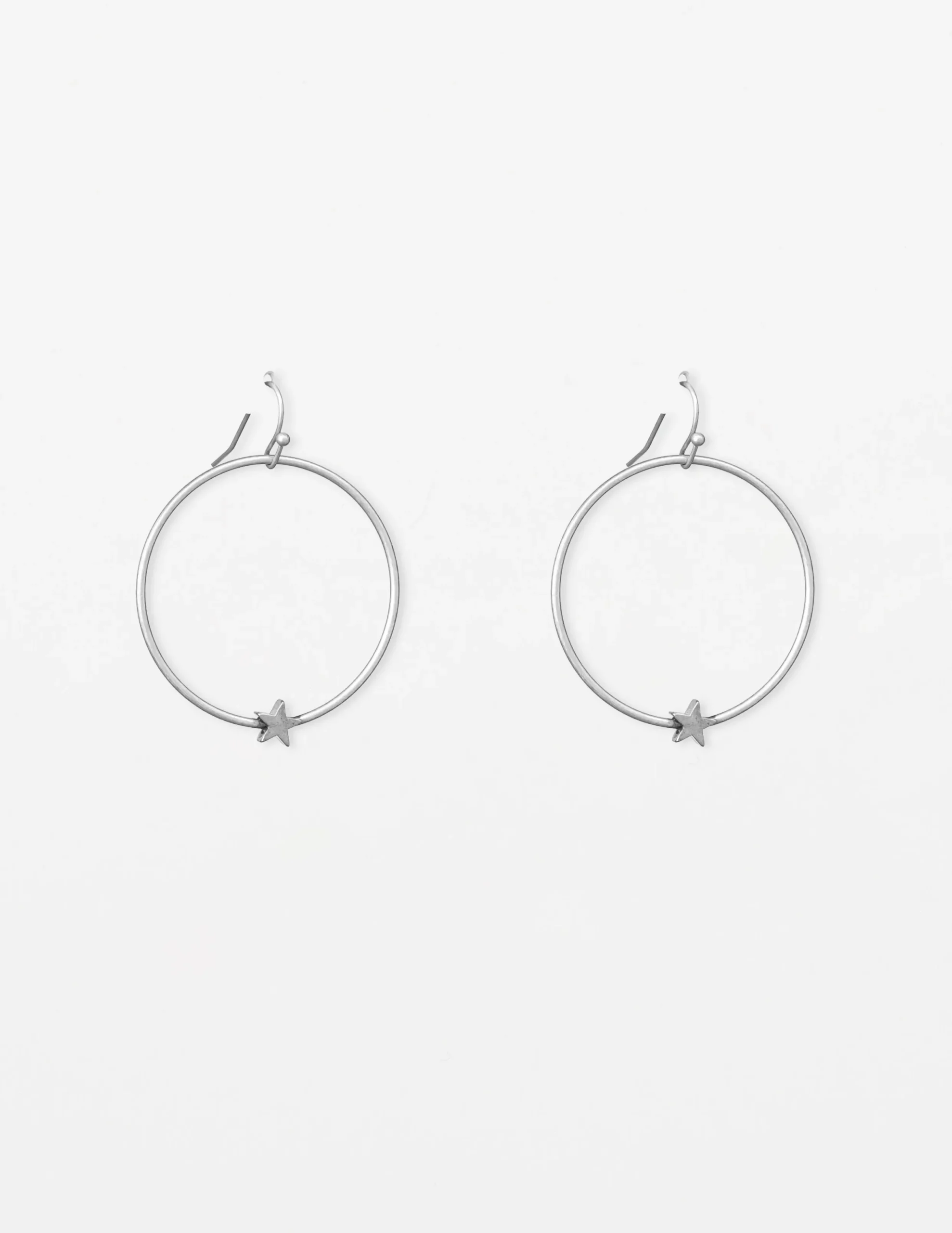 Single Star Hoop