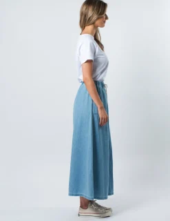 STELLA ESSENTIALS Ingrid Skirt - Light Blue Wash