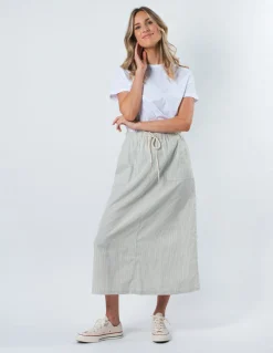 STELLA ESSENTIALS Lilith Skirt - Khaki