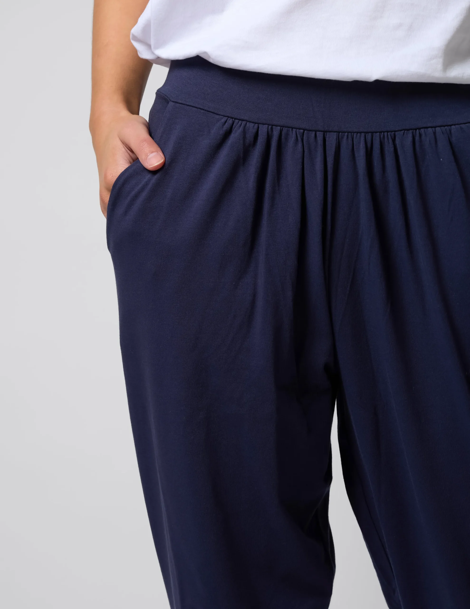 STELLA ESSENTIALS Lounge Pant - Navy