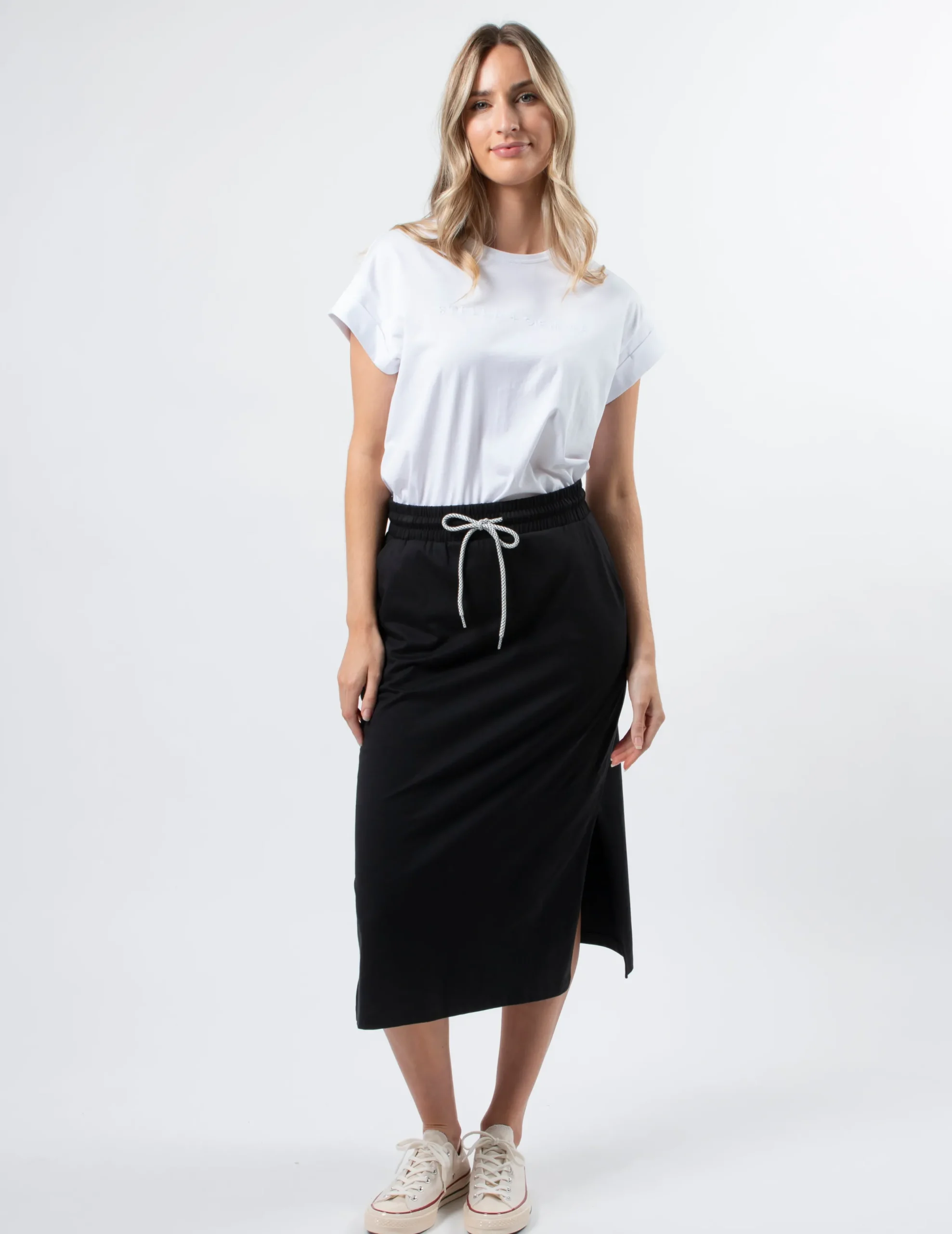 STELLA ESSENTIALS Skirt - Black